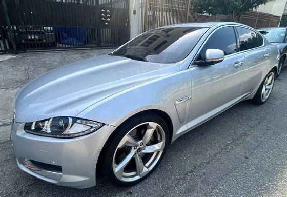 JAGUAR XF 5.0 PREMIUM LUXURY V8 32V GASOLINA 4P AUTOMÁTICO